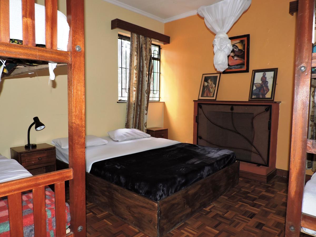 Milimani Backpackers Hostel ไนโรบี ภายนอก รูปภาพ