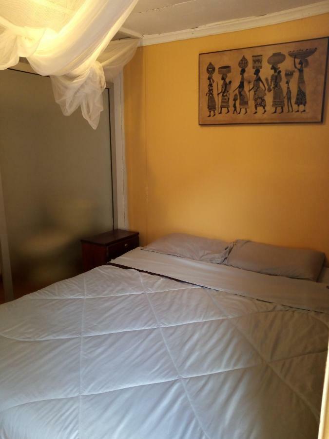 Milimani Backpackers Hostel ไนโรบี ภายนอก รูปภาพ